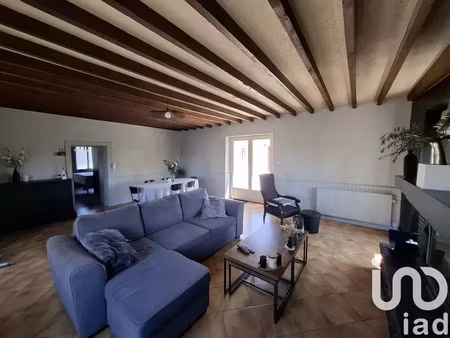 maison traditionnelle à saint-paul-le-gaultier (72130)