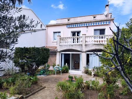 vente maison 6 pièces 152 m² hyères (83400)