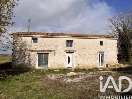 maison de village à mons (16140)