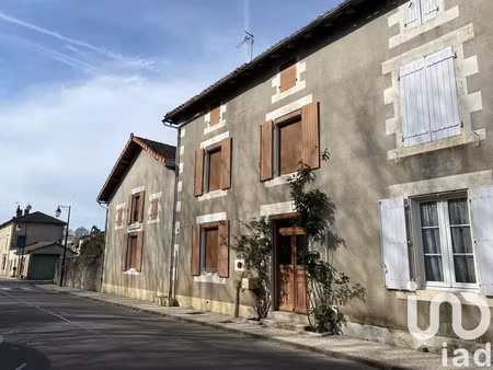 maison de village à alloue (16490)