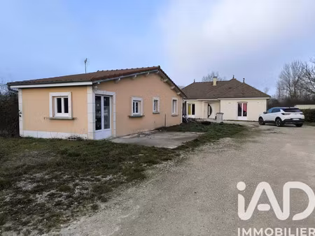 maison à clérey (10390)