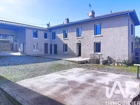maison de campagne à bussy-albieux (42260)