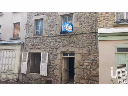 maison de village à saint-julien-molin-molette (42220)