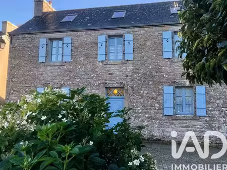 maison de ville à locronan (29180)