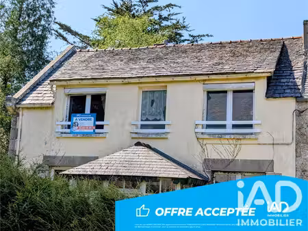 maison à berrien (29690)
