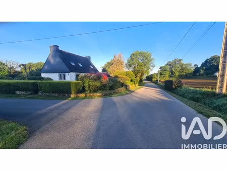 maison traditionnelle à poullaouen (29246)