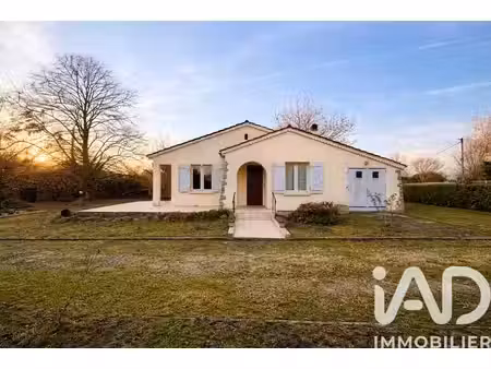 maison à benquet (40280)