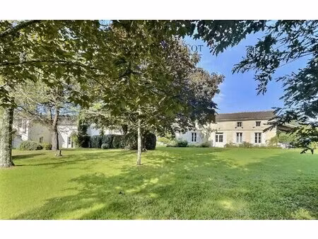 superbe ensemble immobilier - aux portes de l’estuaire (réf.51424)