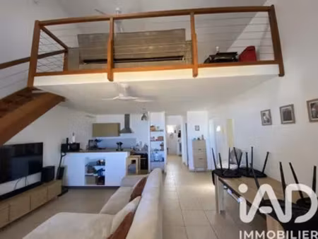duplex à les avirons (97425)