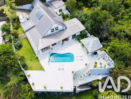 maison à saint-denis (97417)