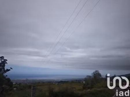 terrain à le tampon (97430)