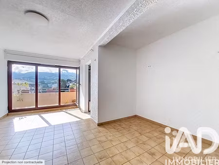 appartement à la roche-sur-foron (74800)