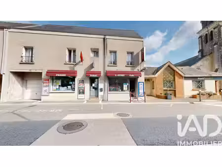 immeuble à bégrolles-en-mauges (49122)
