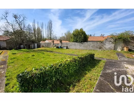 maison à la tessoualle (49280)