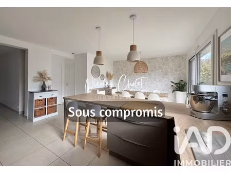 maison à saint-lambert-la-potherie (49070)
