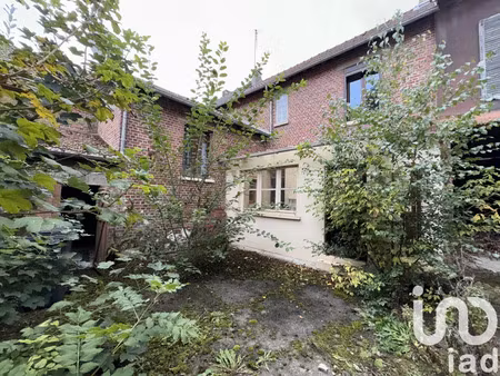 maison à trois-rivières (80500)