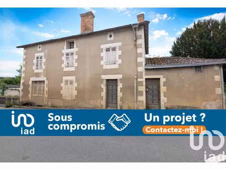 maison de village à mazerolles (86320)