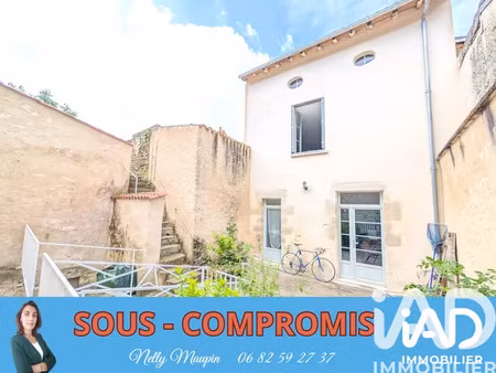 maison de ville à montmorillon (86500)