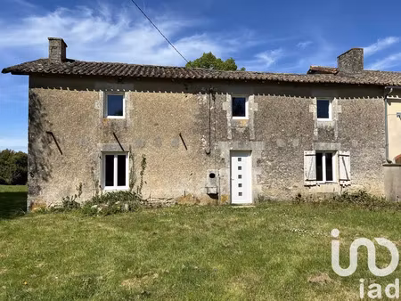 maison de campagne à vaux (86700)