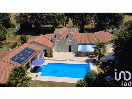 maison d’architecte à vouneuil-sous-biard (86580)