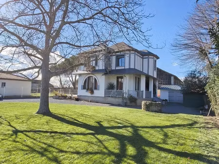 maison à camalès (65500)