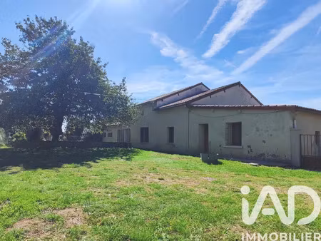 maison de village à savigné (86400)
