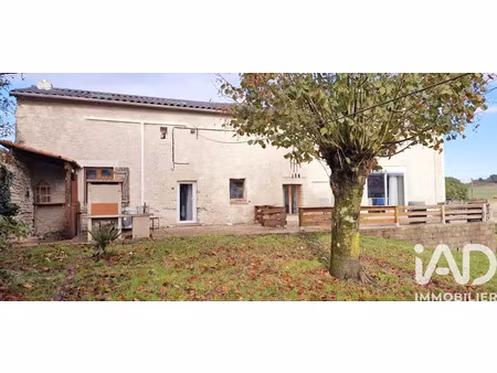 maison à thuré (86540)