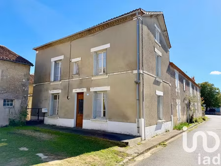 maison de village à millac (86150)