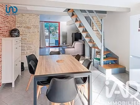 maison de village à sansais (79270)