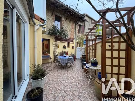 maison à saint-amand-sur-sèvre (79700)