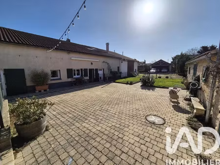 maison de campagne à thénezay (79390)