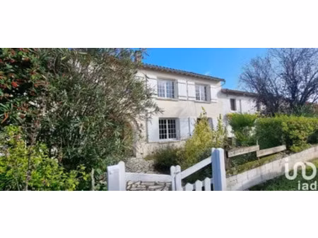 maison à prin-deyrancon (79210)