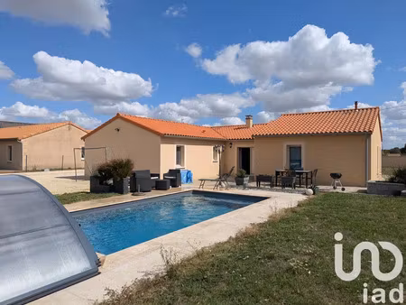 pavillon à luzay (79100)