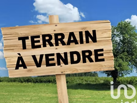 terrain à bâtir à parthenay (79200)