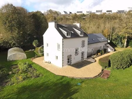 maison de 223 m² à landivisiau