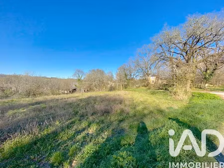 terrain à bâtir à la dornac (24120)
