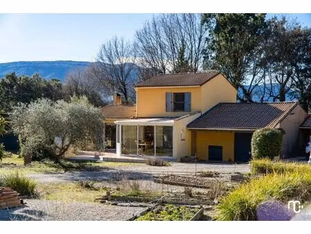 vente villa 4 pièces 110 m2 à pourrières