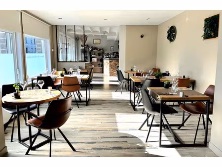 fonds de commerce à vendre rosult 210m2 316 289€