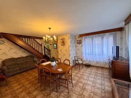 vente maison 5 pièces  100.00m²  amiens