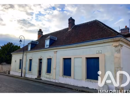 maison de village à beaumont-les-autels (28480)