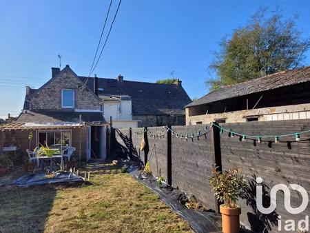 maison à roudouallec (56110)