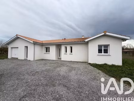 maison à auterrive (64270)