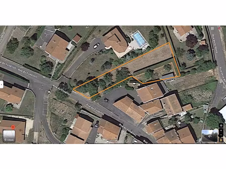 terrain constructible à vendre à lantriac