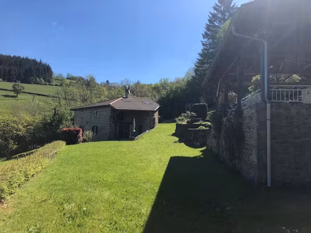 vente ferme 6 pièces 160 m² à bourg-de-thizy (69240)  320 000 €