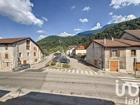 maison de village à saint-joseph-de-rivière (38134)