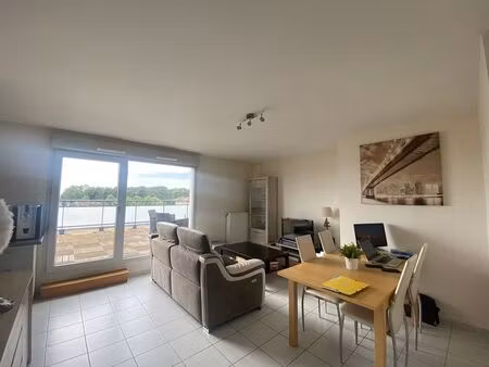 dijon - appartement 3 pièces à louer - 61m2 - 764 € cc - réf: cb-dij-1493 - bourse immobil