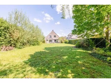 rustig gelegen villa met prachtige tuin