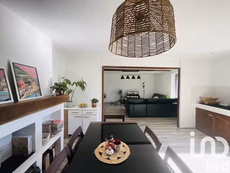 appartement à avèze (30120)