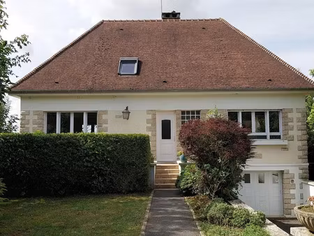 maison de campagne à fleurines (60700)