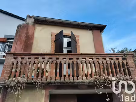 maison de village à feilluns (66730)